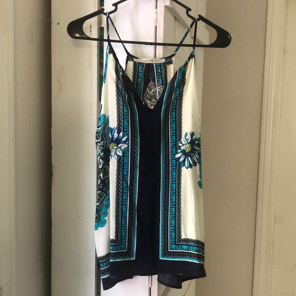 Fun 2 fun rayon top